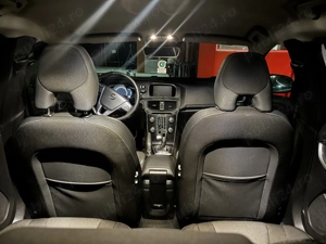 Volvo v40 d2 momentum - imagine 3