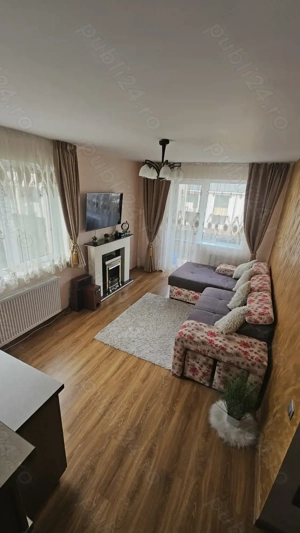 Apartament cu 3 camere de vânzare în Florești zona Terra