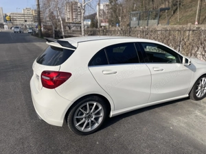 Mercedes -Benz A180 - imagine 2