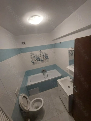 Inchiriez apartament central 2 camere - imagine 8