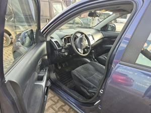 Mitsubishi Outlander  - imagine 8