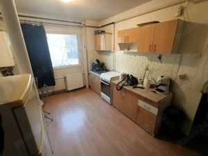 Cu Centrala Proprie, Circumvalațiunii-Ghe Lazar , Mobilat Decent,Merita Bazut, 330 E - imagine 8