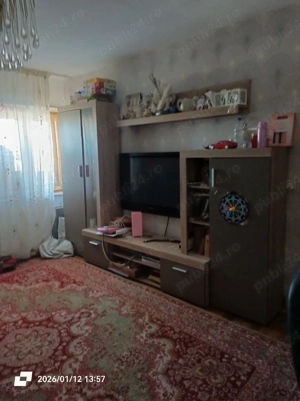 Închiriez apartent  3 camere Craiova central