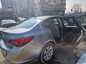 Vând Opel Astra J berlină - imagine 2