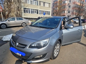 Opel Astra J sedan 2014, 110000 km reali - imagine 2