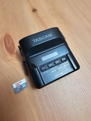 Tascam DR-10L - Recorder Digital pentru Lavalieră + MicroSD 16GB