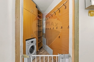 Apartament de vânzare cu 4 camere decomandat - Zona Intim - imagine 11