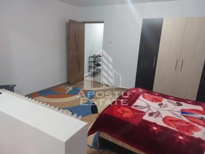 Apartament cu o camere, Zona Medicina, Parter, Semicentral