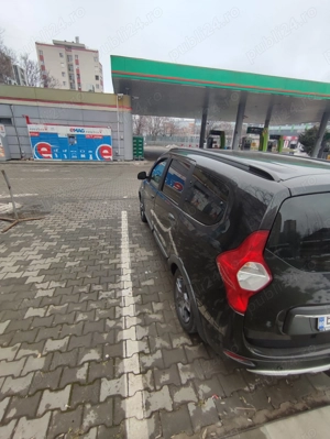 Vând Lodgy Stepway 2018 - imagine 2