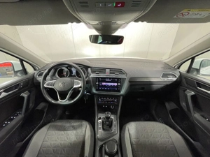 Volkswagen Tiguan - imagine 8