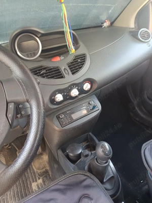 vând auto foarte bun