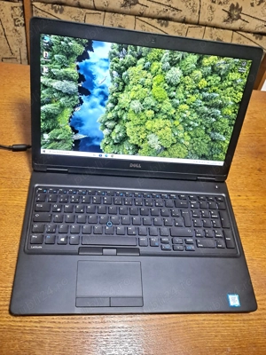 Vand laptop gaming Dell Latitude 5580--i5-7440HQ--8 GB ddr4 RAM--NVIDIA 940MX--240 GB SSD NVME