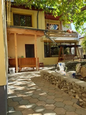Casa P+1 zona centrala   teren 365mp   Pret: 205.000  neg.  - imagine 8