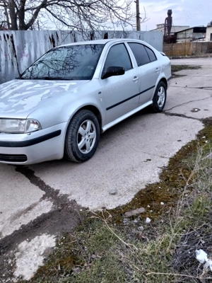 Vând Skoda Octavia 