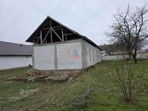 Proprietate cu poten #539;ial investi #539;ional  #238;n Pischia – 190 mp utili, teren 1000 mp - imagine 5