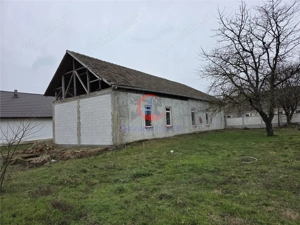 Proprietate cu poten #539;ial investi #539;ional  #238;n Pischia – 190 mp utili, teren 1000 mp - imagine 6