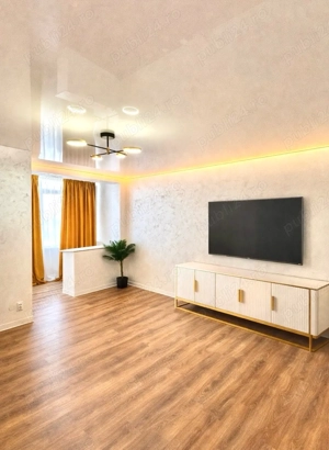 Proprietar Garsoniera Cf1 , Metrou Eroii Revolutiei , Mutare imediata - imagine 5