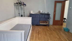 Crangasi , 5 minute metrou 