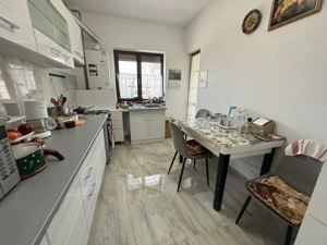 Apartament spatios, decomandat, 51 mp, parter - Chisoda - imagine 4