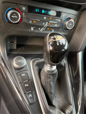 Ford Focus - Pachet TiTATNiUM X An 2017 - imagine 5