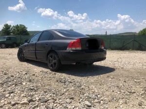 Dezmembrez Volvo S60 R