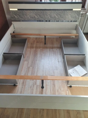 pat 180x200 4 sertare depozitare 