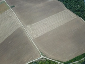 Teren Intravilan langa lac