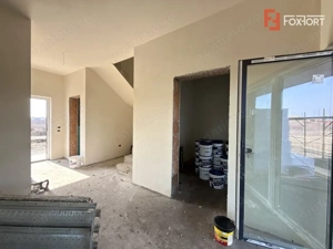 COMISION 0% Triplex cu 4 camere de vanzare in localitatea Sacalaz, zona Centrala - imagine 10