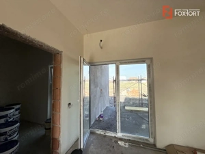 COMISION 0% Triplex cu 4 camere de vanzare in localitatea Sacalaz, zona Centrala - imagine 4