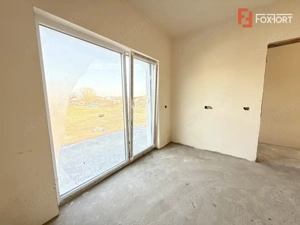COMISION 0% Triplex cu 3 camere de vanzare in localitatea Sacalaz - imagine 3