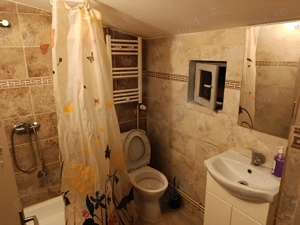 Proprietar inchiriez  ap. 1camere  renovat   mobilata etaj 1 - imagine 3