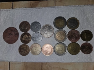 De vazare  monede colecție diferite euro ,lei