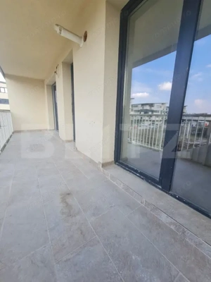 Apartament cu 3 camere, incalzire in pardoseala, terasa de 10 mp, zona centrala - imagine 11