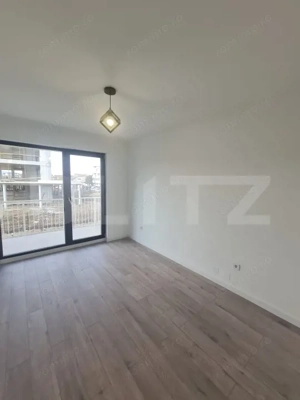 Apartament cu 3 camere, incalzire in pardoseala, terasa de 10 mp, zona centrala - imagine 7