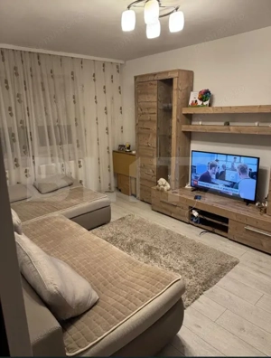 Apartament 2 Camere Decomandat Renovat,Zona Astra