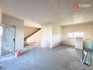 COMISION 0% Triplex cu 4 camere de vanzare in localitatea Sacalaz - imagine 2