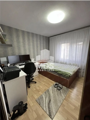 Etaj 2 cu 2 bai si 2 balcoane