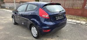 Ford Fiesta 1.3i 2 usi Euro 5 - imagine 6