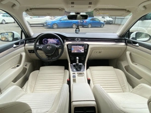 Volkswagen Passat 2.0 TDI SCR 4Motion R Line - imagine 5