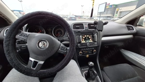 Volkswagen Golf VI 2.0 TDI DPF Highline - imagine 8