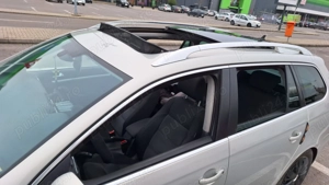 Volkswagen Golf VI 2.0 TDI DPF Highline - imagine 2