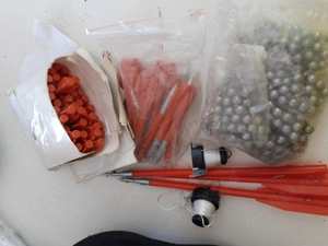 Vând arbaleta cu accesorii 