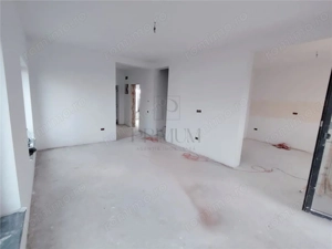 Duplex 5 camere- Toate utilitatile - personalizare interioara