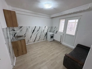 Inchiriez 2 camere central