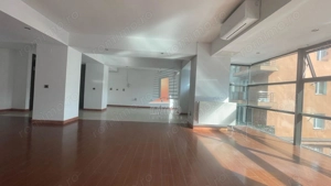 Birou Unirii Zepter, 3 camere, 120 mp in cladire de birouri