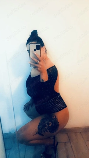 Nouă în oraș Partty girl 