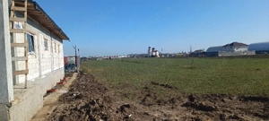 Intravilan cu PUZ pt constructie si dezmembrare utilitati la 100 m - imagine 6