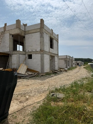 Case individuale Ghermanesti langa padure - imagine 6