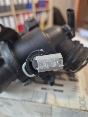 Vand termostat original Mercedes E,C cod A651 200 28 00 64  - imagine 4