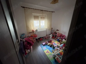 Apartament 4 camere - imagine 9